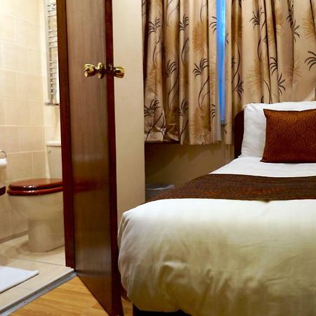 La Gaffe - Bed And Breakfast London Bagian luar foto