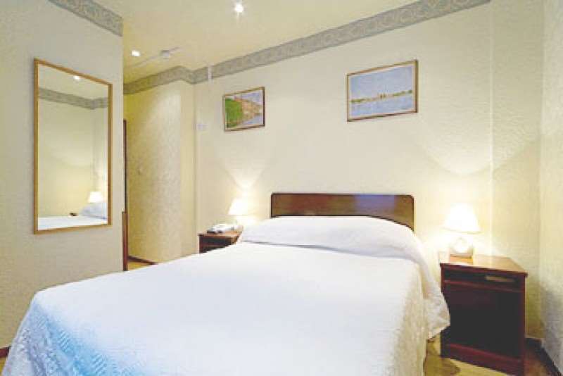 La Gaffe - Bed And Breakfast London Ruang foto