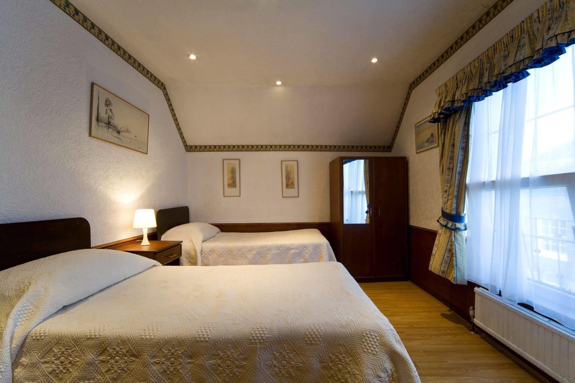 La Gaffe - Bed And Breakfast London Bagian luar foto
